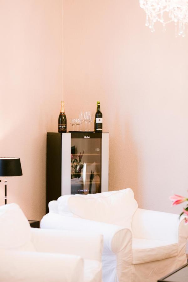Boutique Hotel Villa Oberkassel Dusseldorf Ngoại thất bức ảnh