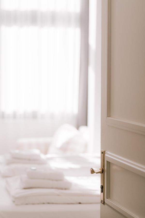 Boutique Hotel Villa Oberkassel Dusseldorf Ngoại thất bức ảnh