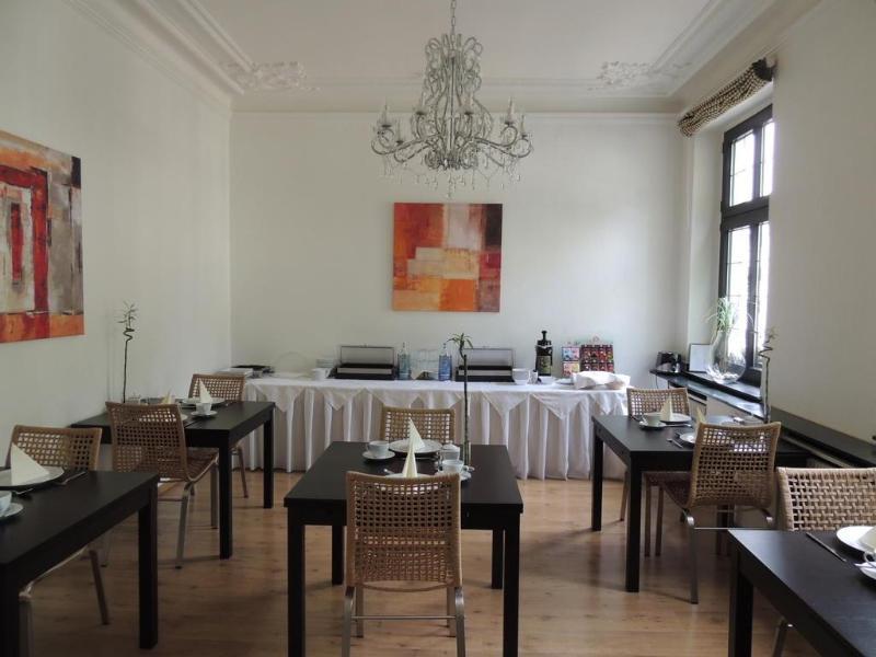 Boutique Hotel Villa Oberkassel Dusseldorf Ngoại thất bức ảnh